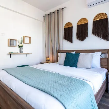 Apartment Araminta 2-br & Balcony In
