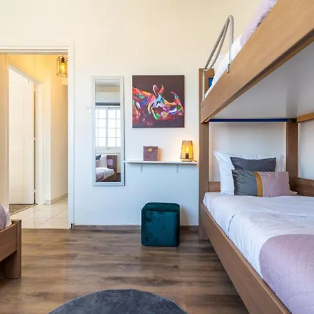 Apartment Araminta 2-br & Balcony In *